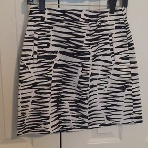 Black and white mini skirt